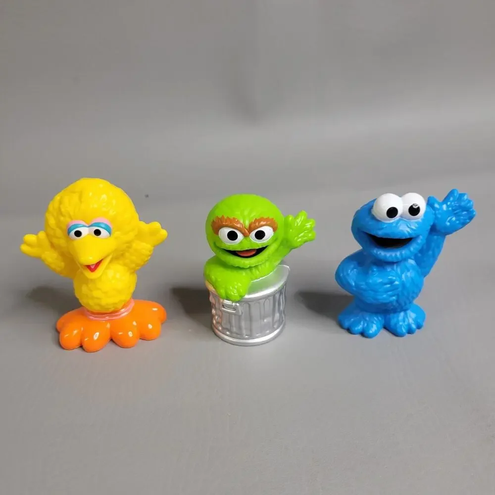 Sesame Street Workshop Lot Of 11 Figures 3” Tall Hasbro Cake Topper Elmo Grouch